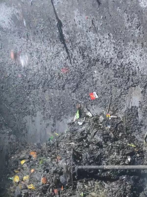邯山污水池清理